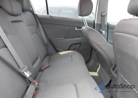 2015 Kia Sportage Lx z USA, uszkodzony, nr VIN KNDPBCAC6F7791900